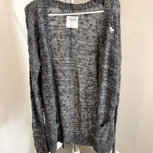 Women’s Abercrombie & Fitch long cardigan (XS/S)